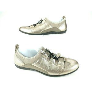 Ecco Women’s $139 Metallic Beige Bungee Bluma 10